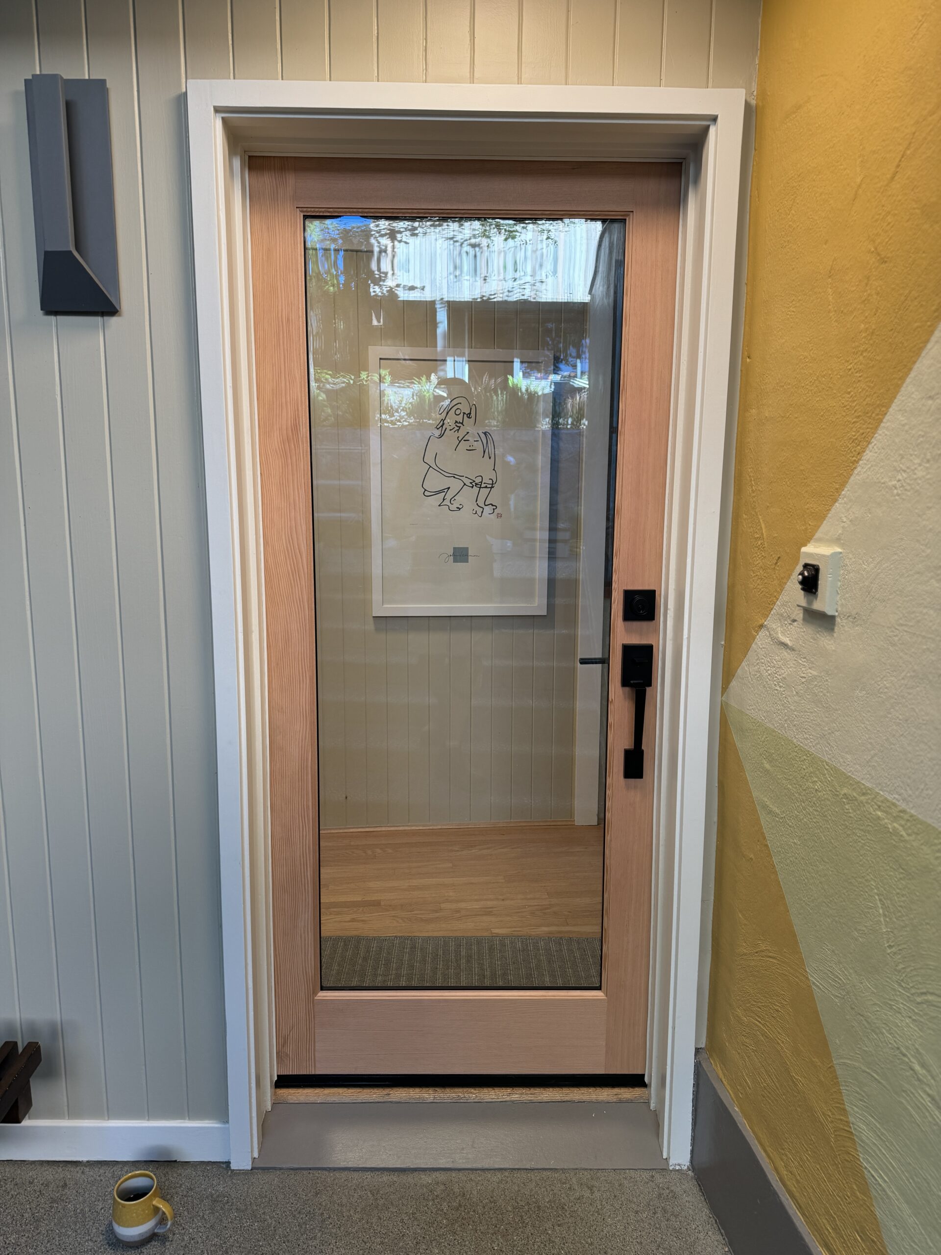 A glass ecterior door