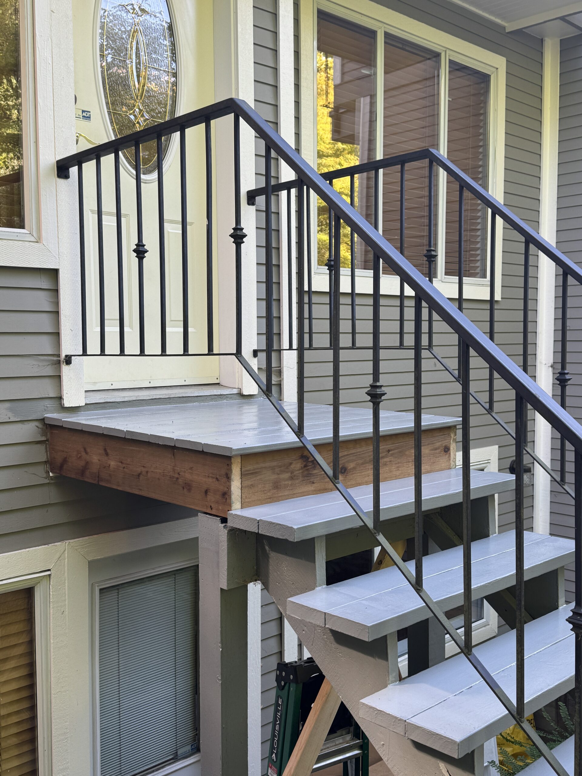 Small Deck Replacement in Vancouver